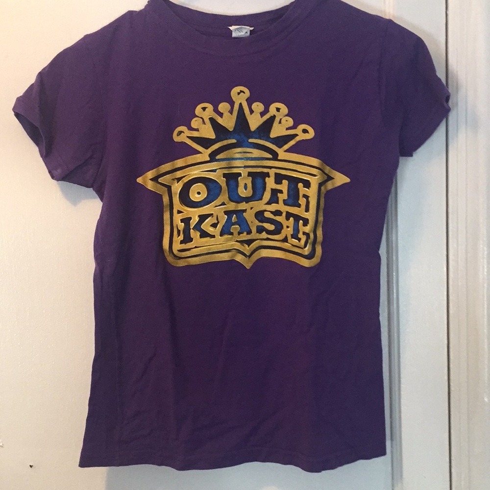 Outkast tshirt